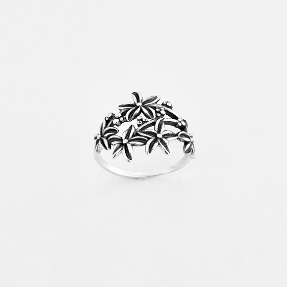 Sterling Silver bouquet of Lilies Ring, Flower Rings, Lily Flowers, Floral Ring - Picture 2 of 12